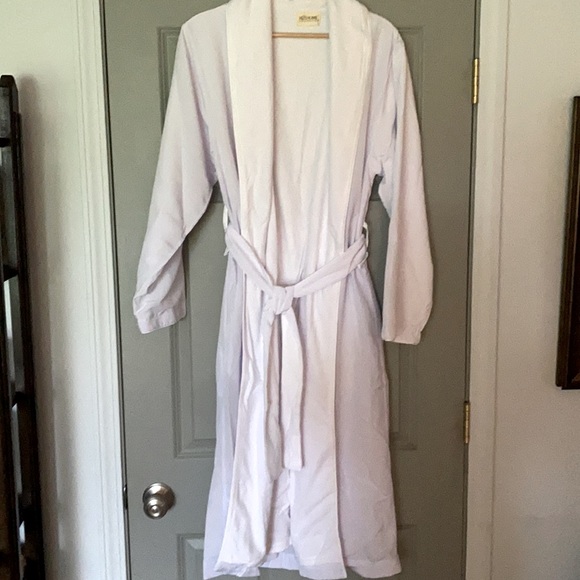 H2 Home Collection Microfiber Spa Robe in White Size Small-Medium - Picture 7 of 9